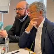 Echange mat den Taxisbetriber